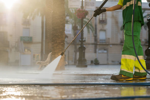 Best Gas Station Cleaning  in Linden, TN